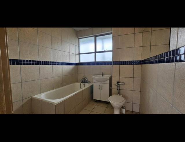 3 BEDROOM PROPERTY TO RENT IN ESSENWOOD